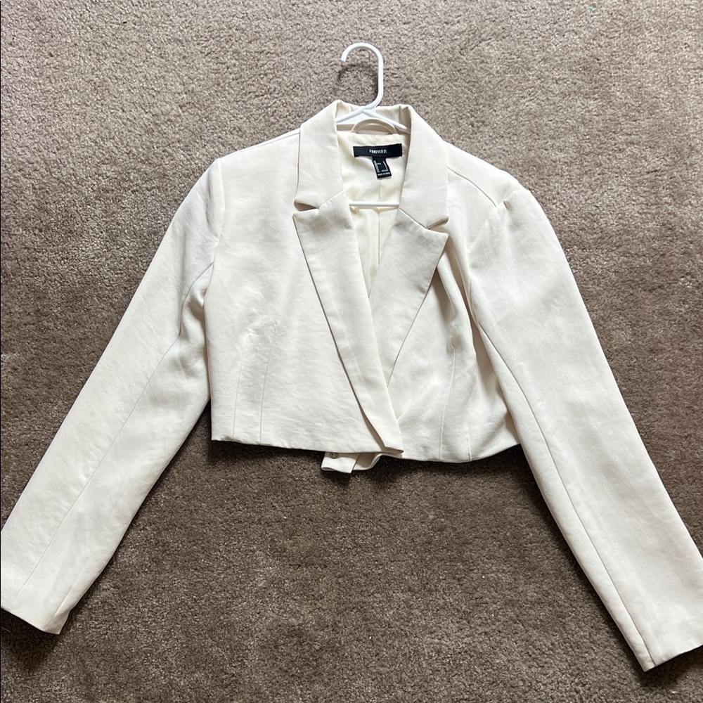 Forever 21 Cream Cropped Blazer